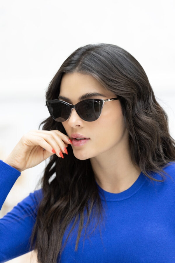 WE EYEWEAR