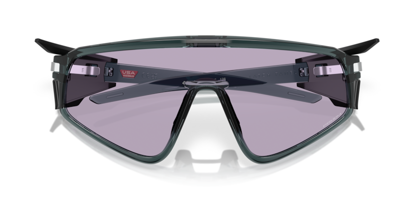 OAKLEY LATCH PANEL